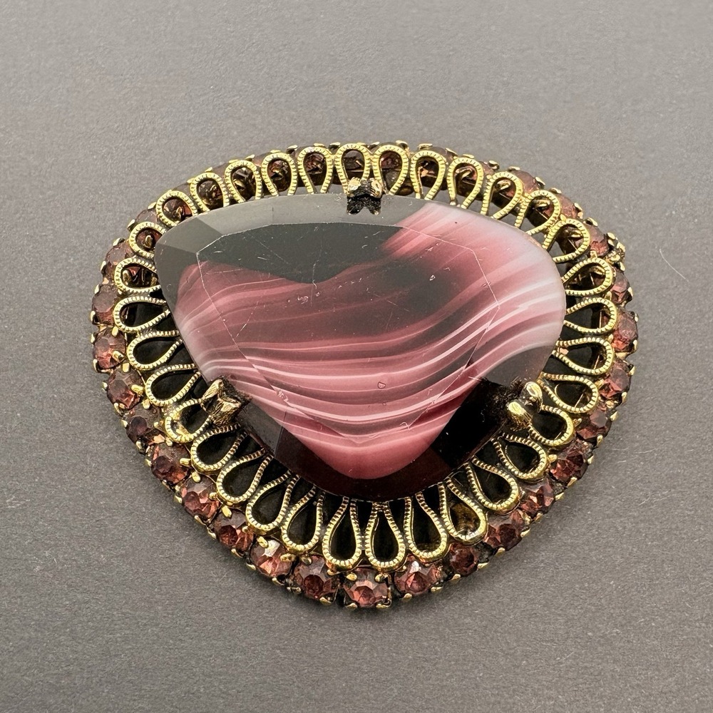 Vintage Purple Banded Glass & Rhinestones‎ Brooch w/ Gold Tone Filigree 2" Retro